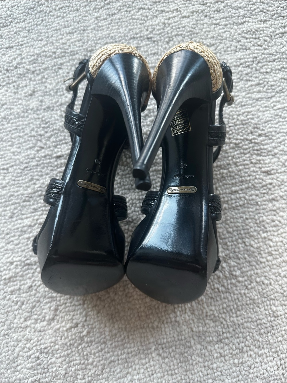 Burberry Raffia & Black Leather Strappy High Platform Sandals- Never Worn - Picture 8 of 8